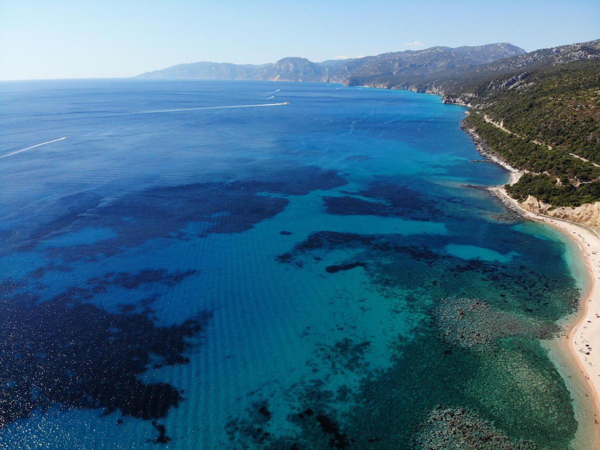 Club Esse Cala Gonone Ξενοδοχείο Εξωτερικό φωτογραφία